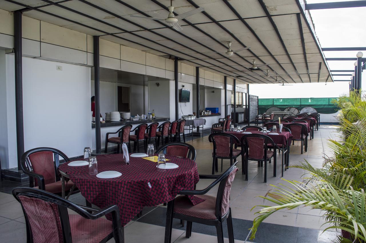 Oyo 751 Hotel Shree Palace Bhopal Exterior photo